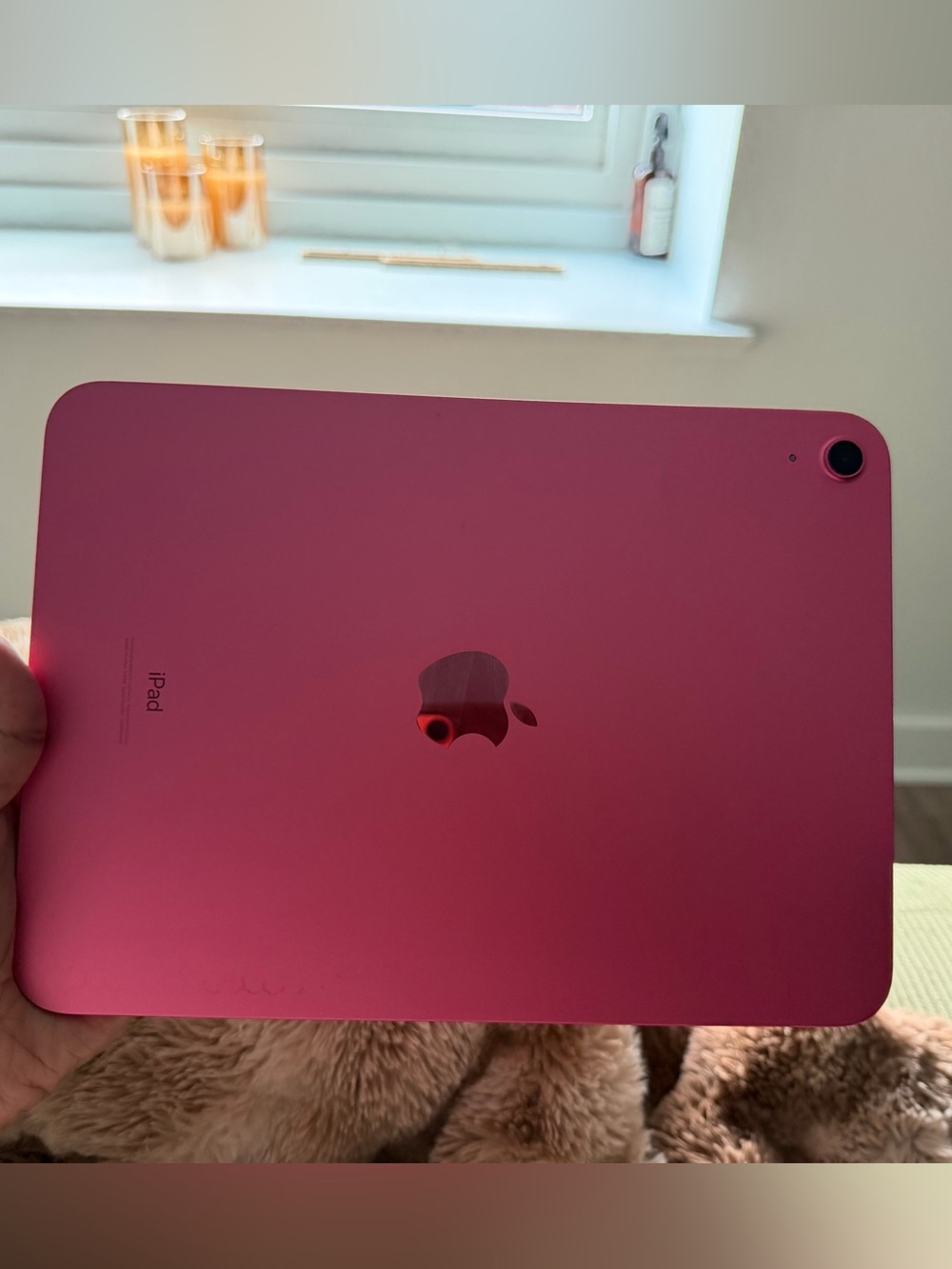 Apple iPad (Pink) — 10th gen